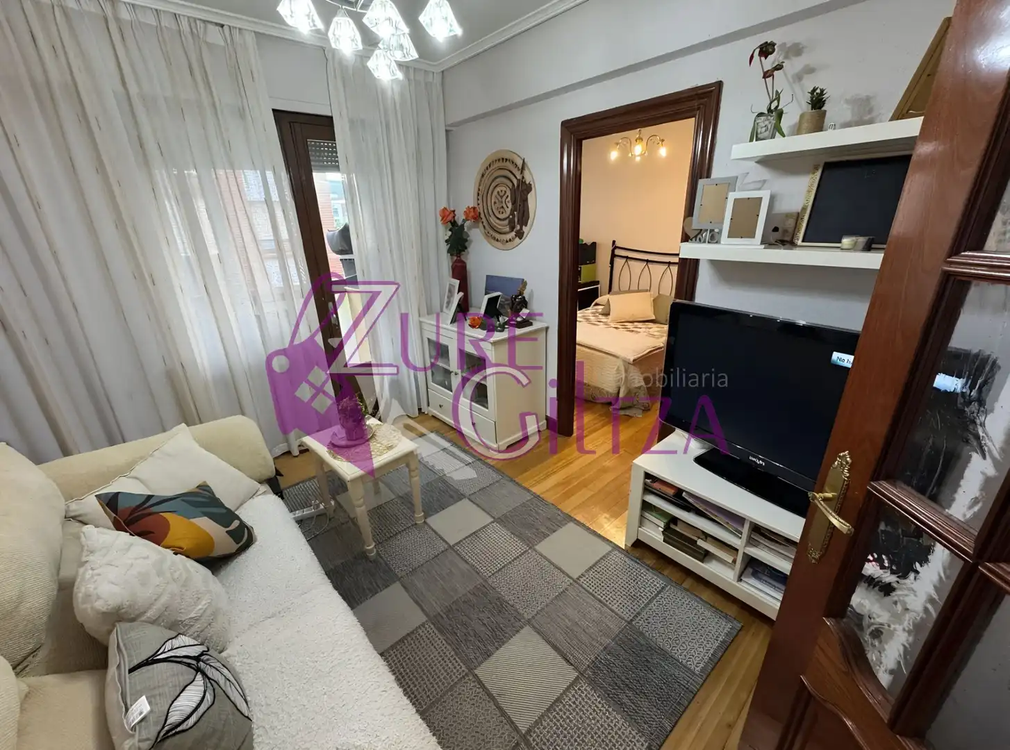 Sala de estar de Piso en venta en Gernika-Lumo con Calefacción, Trastero y Amueblado