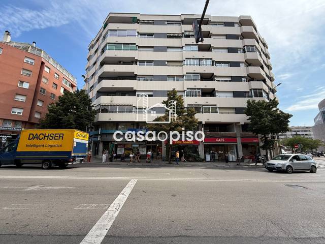 Oficina en Venta en Barri del Centre