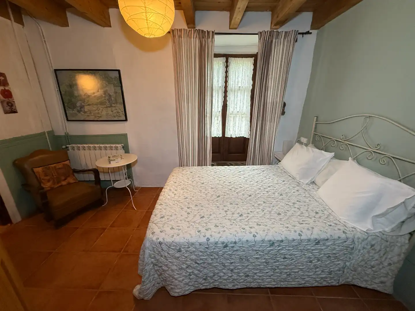 Dormitori de Casa o xalet en venda en Ribadesella amb Calefacció, Jardí privat i Parquet