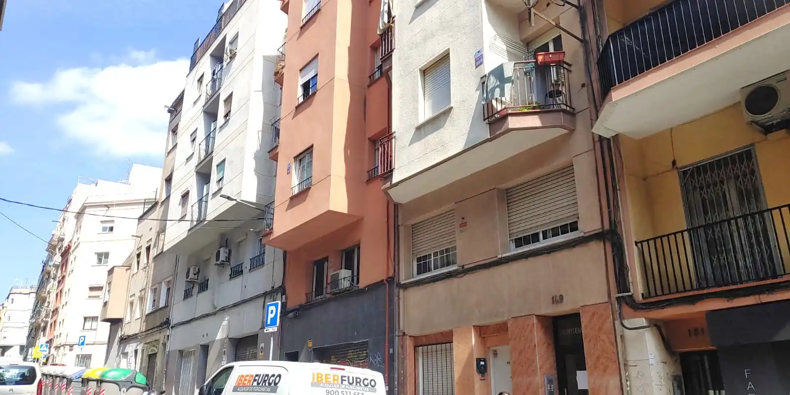 Außenansicht von Wohnung zum Verkauf in L'Hospitalet de Llobregat