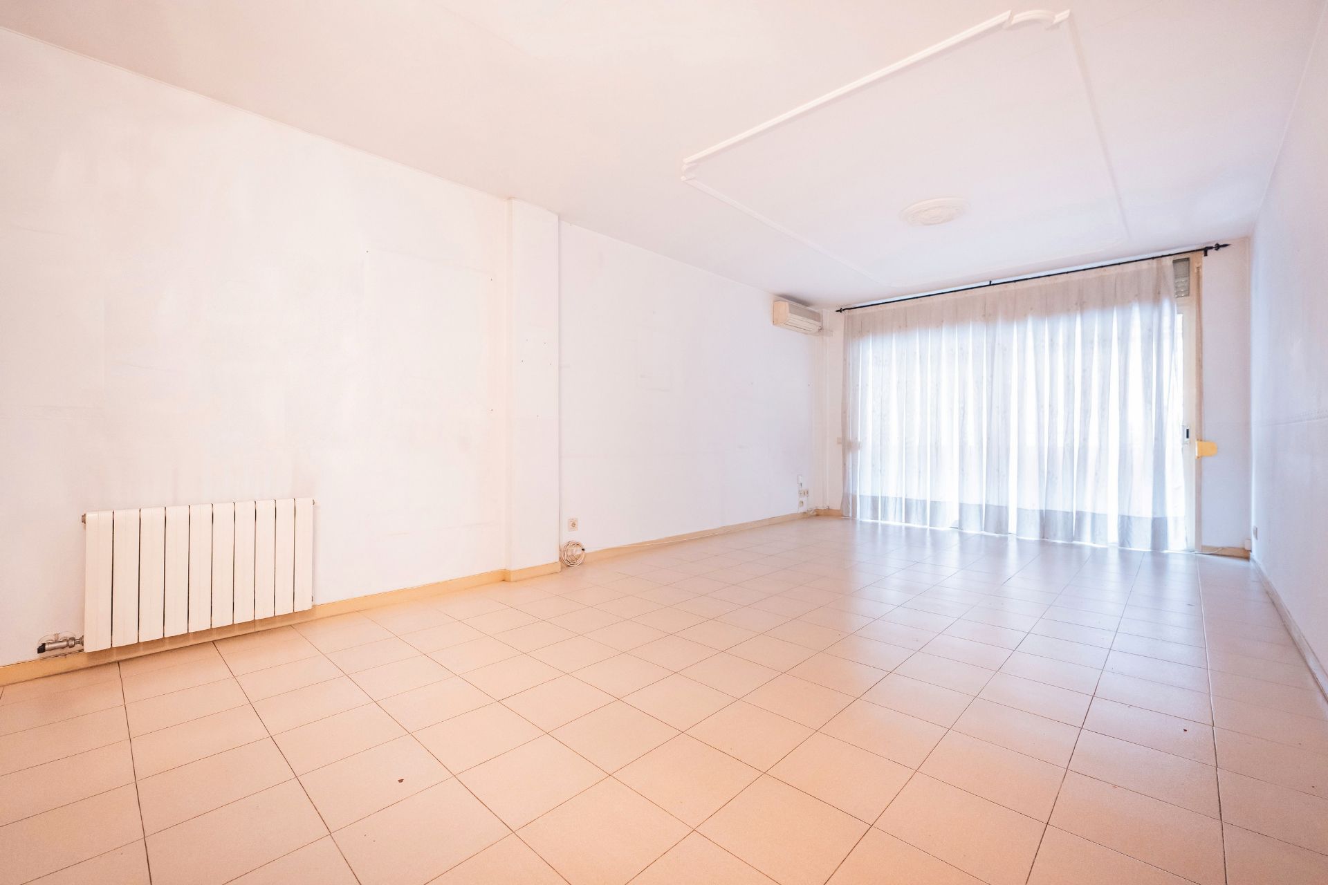 Flat for sale in Carretera de Montcada, Segle XX, Sud