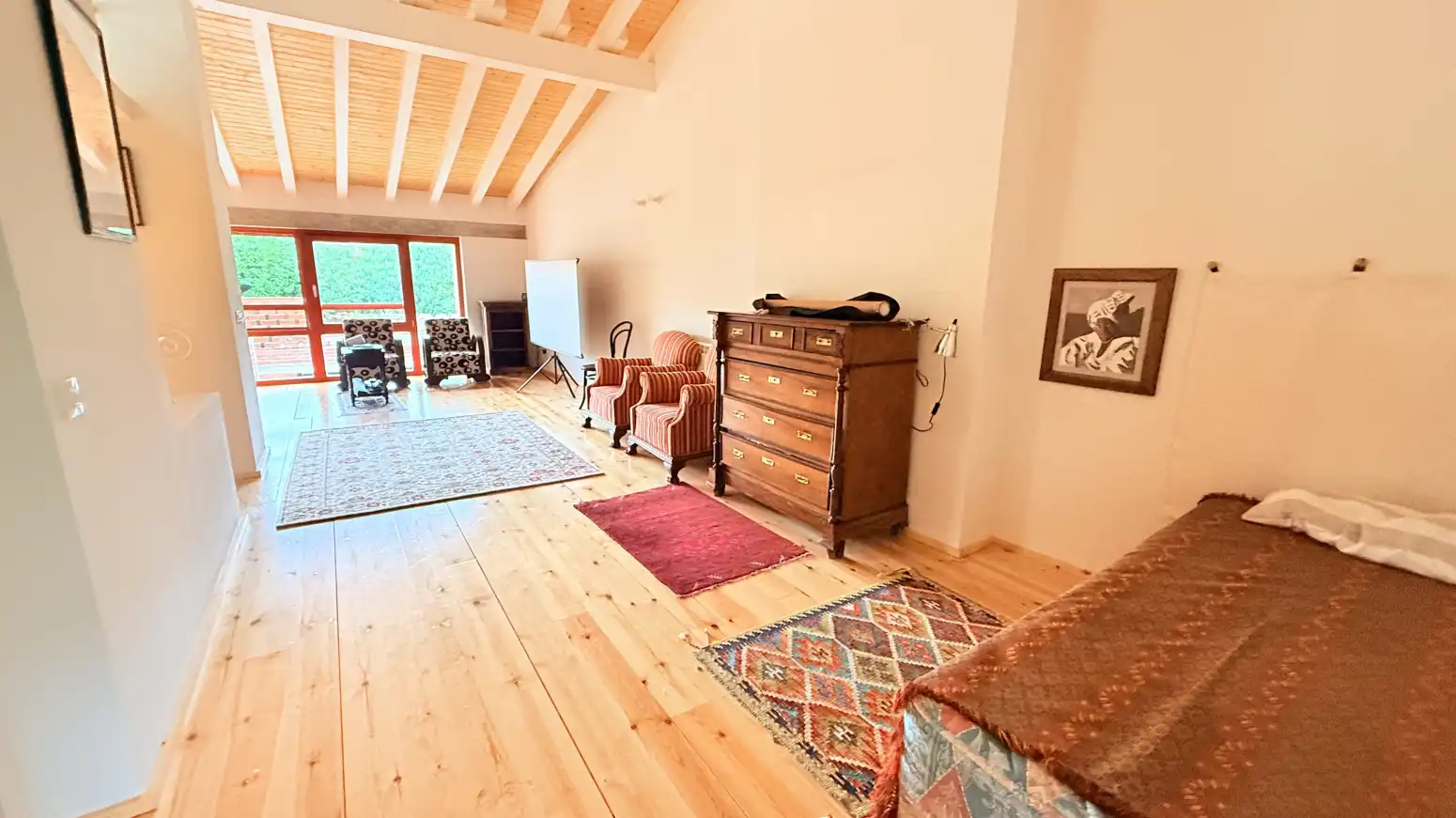 Sala d'estar de Casa adosada de lloguer en Cabezón de la Sal amb Calefacció, Terrassa i Moblat