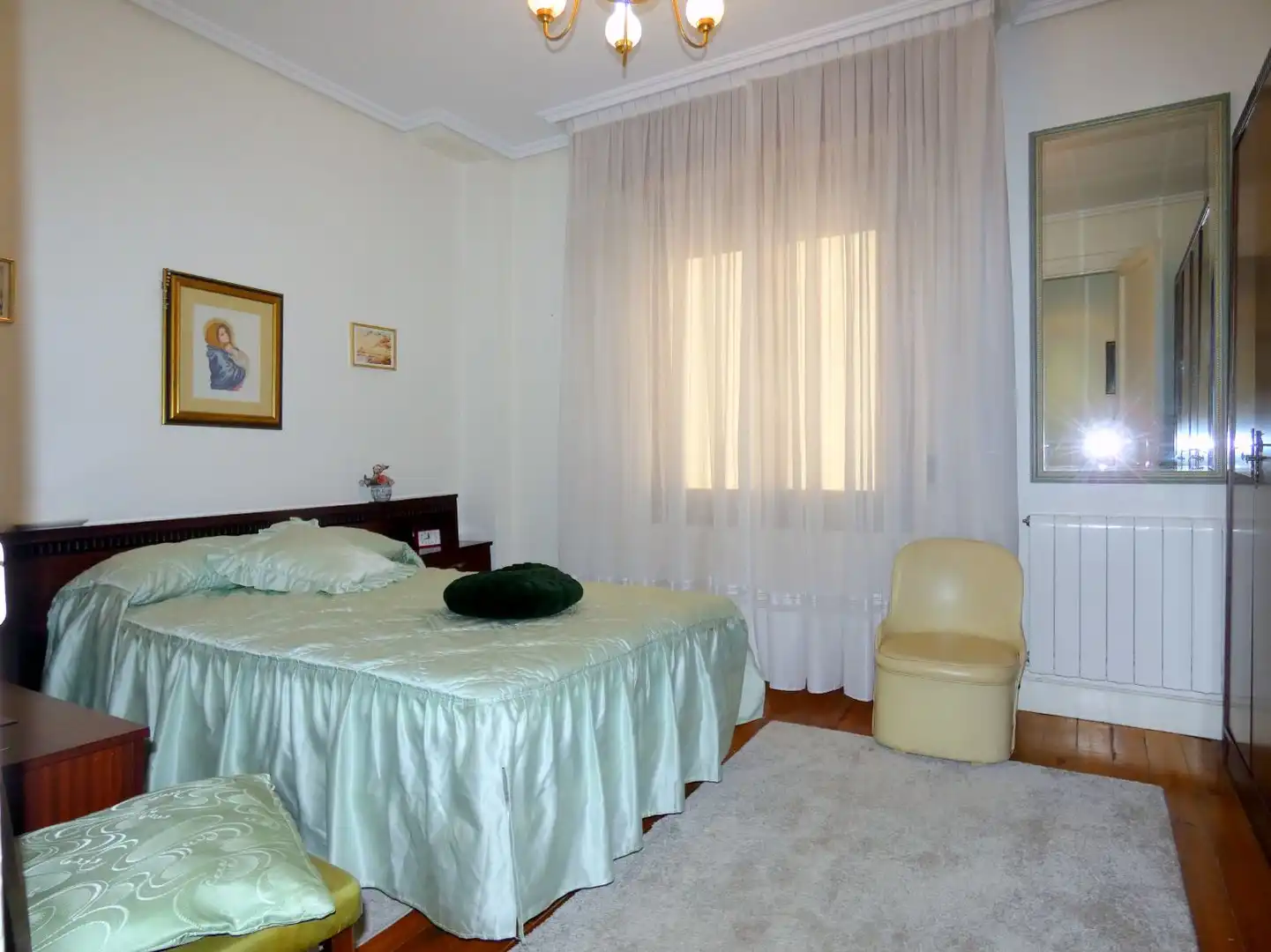 Habitación de Piso en venta en Bilbao  con Calefacción, Parquet y Terraza