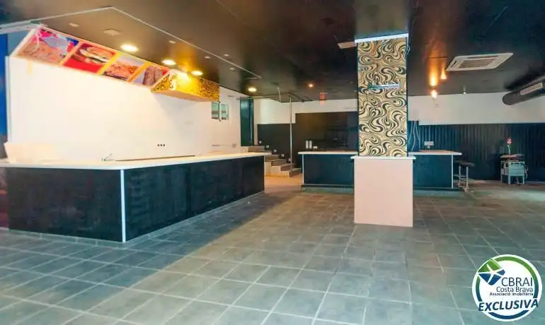 Locale commerciale in vendita a Puig Rom 106, imagen 6