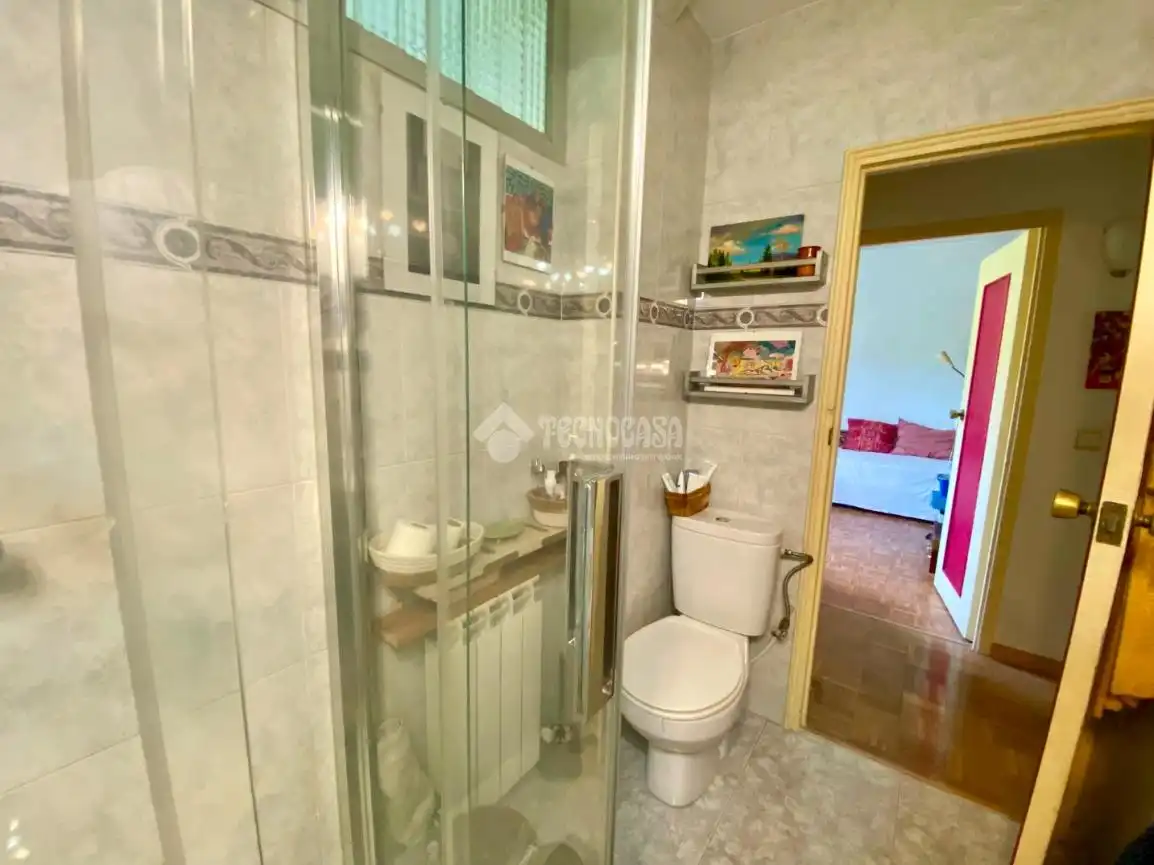 Baño de Piso en venta en Latina