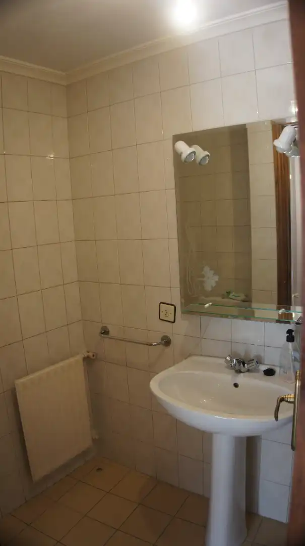 Bathroom of Flat for sale in Ávila  with Heating, Furnished and Balcony
