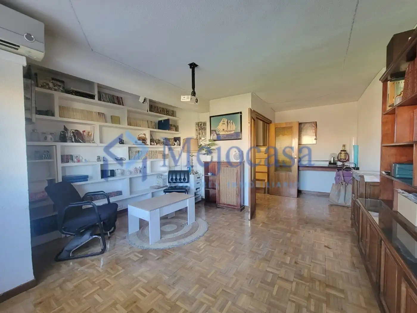 Flat with lift for sale in Calle de Emilio Gastesi Fernández