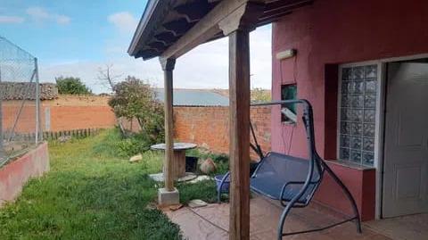 Foto 3 de Casa o xalet en venda a Calle la Fuente, 4, Pozuelo de la Orden, Valladolid