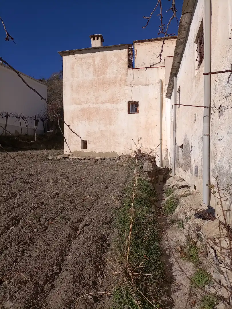 Casa o chalet en venta en Alpujarra de la Sierra con Jardín privado, Terraza y Balcón