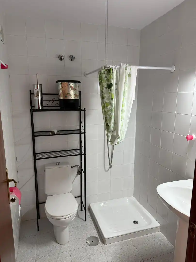 Baño de Piso en venta en Cáceres con Amueblado y Balcón