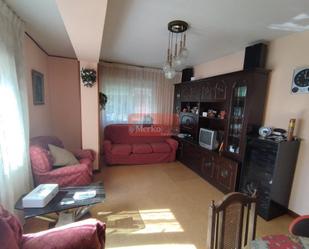 Living room of Flat for sale in Becerreá  with Terrace