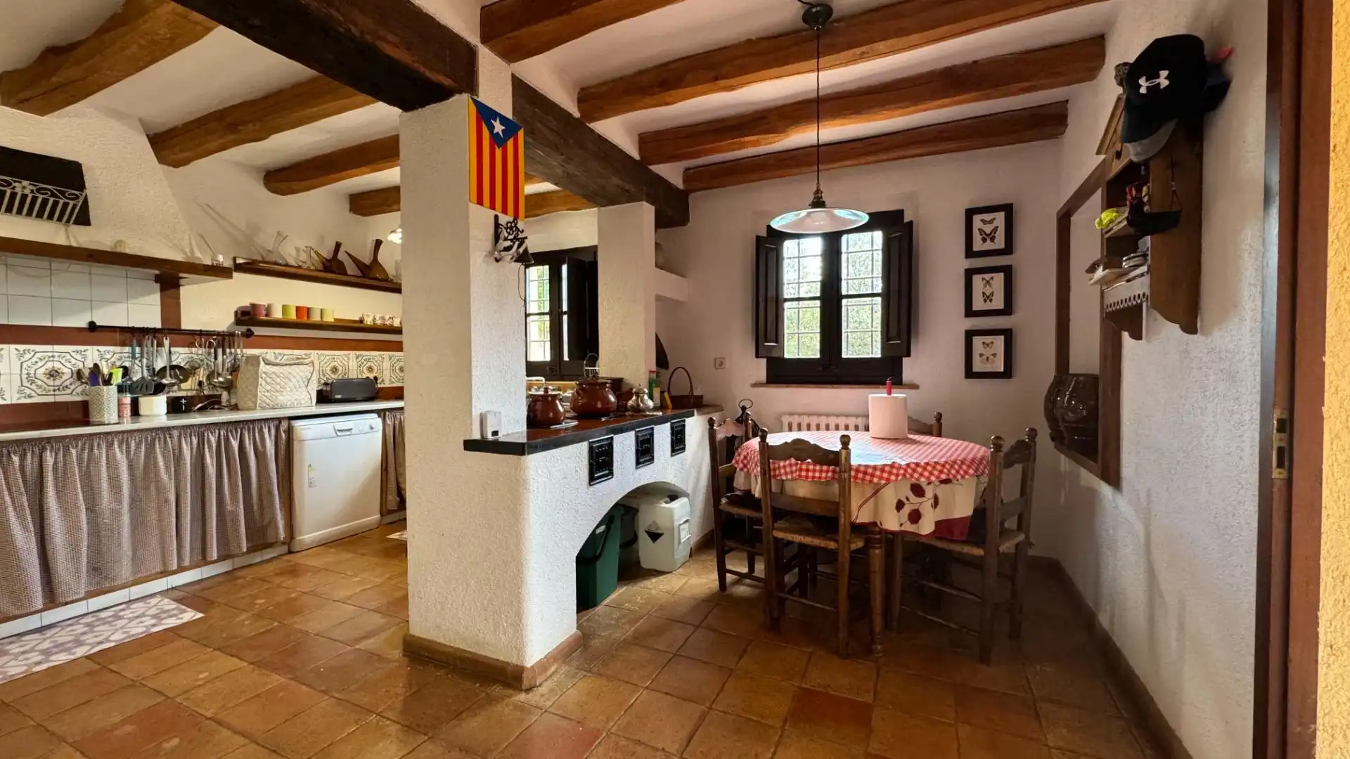 Cocina de Casa o chalet en venta en Llambilles con Calefacción, Jardín privado y Terraza