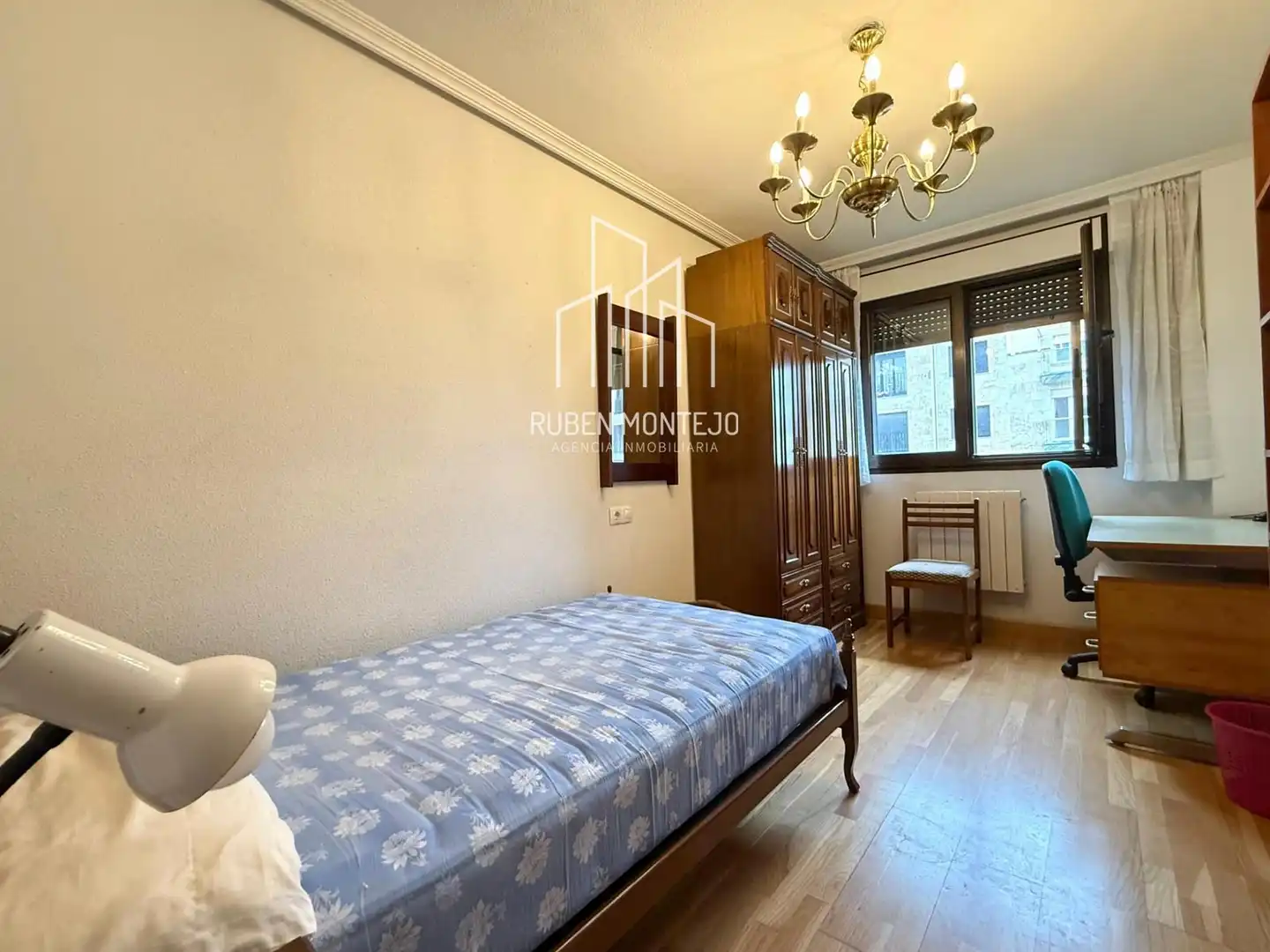 Bedroom of Flat for rent in Salamanca  with Heating, Terrace and Furnished