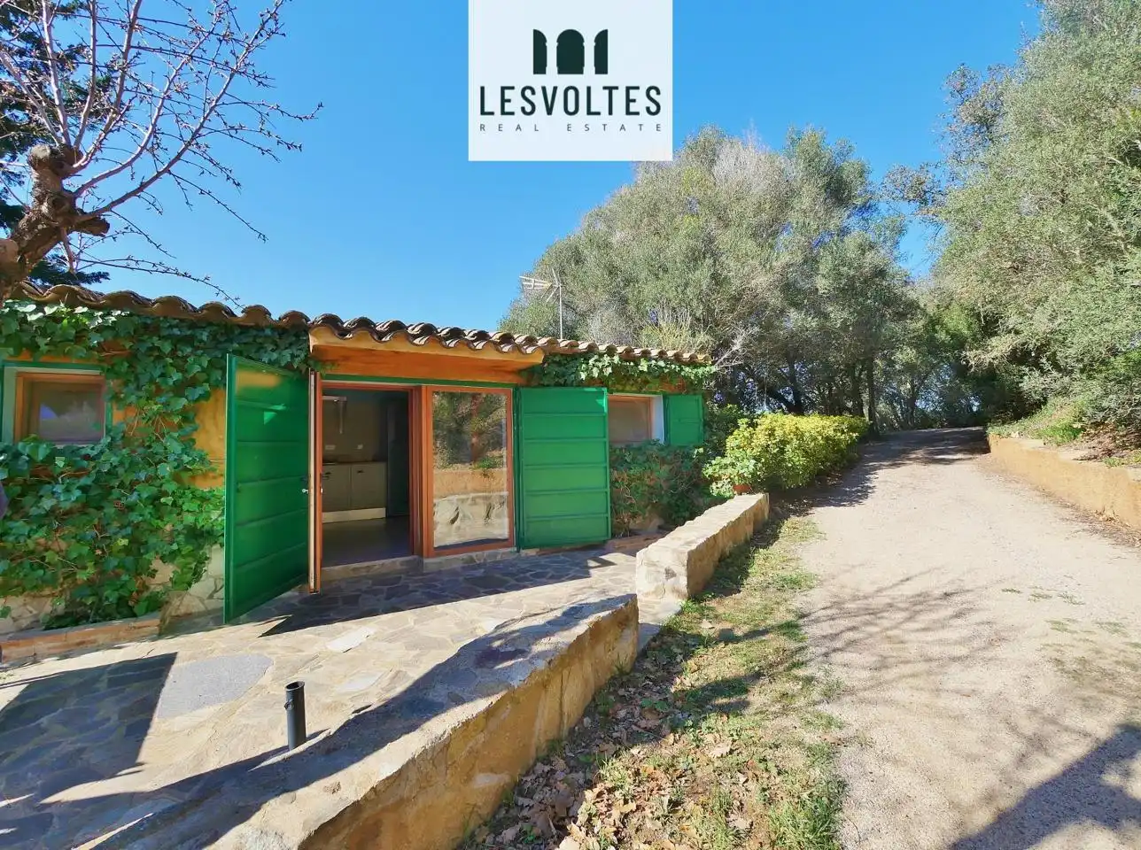 Lands and plots for sale in Camí Ral polígon 5 paecel.la, imagen 9