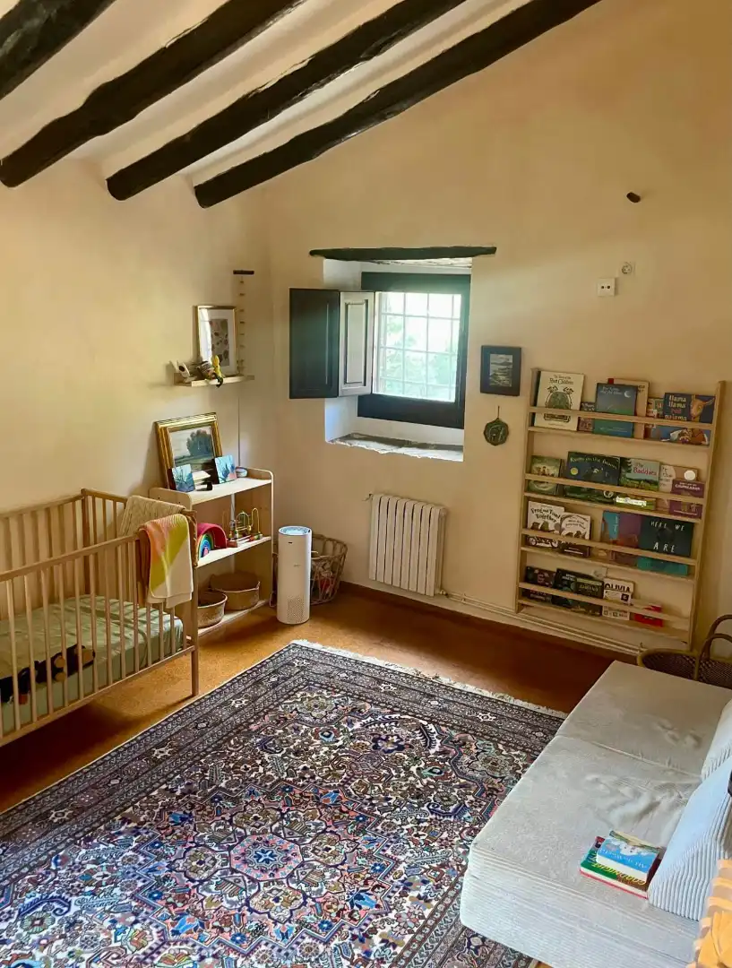 Schlafzimmer von Country house zur Miete in Girona mit Heizung, Privatgarten und Schwimmbad