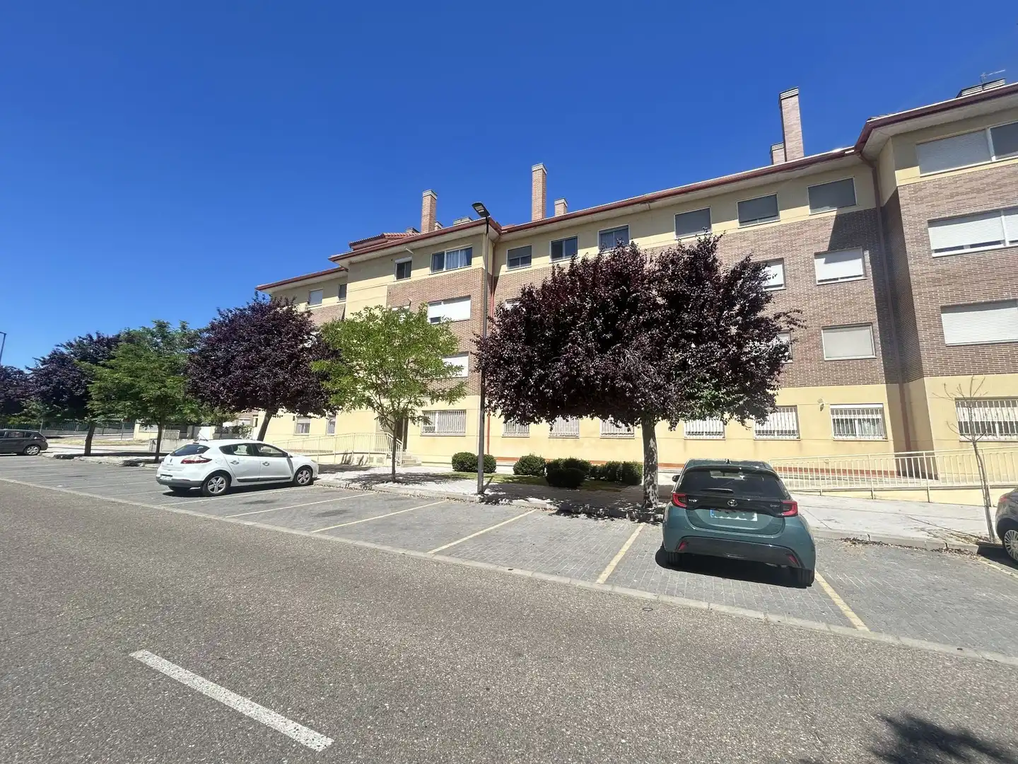 Vista exterior de Piso en venta en Laguna de Duero con Calefacción y Trastero