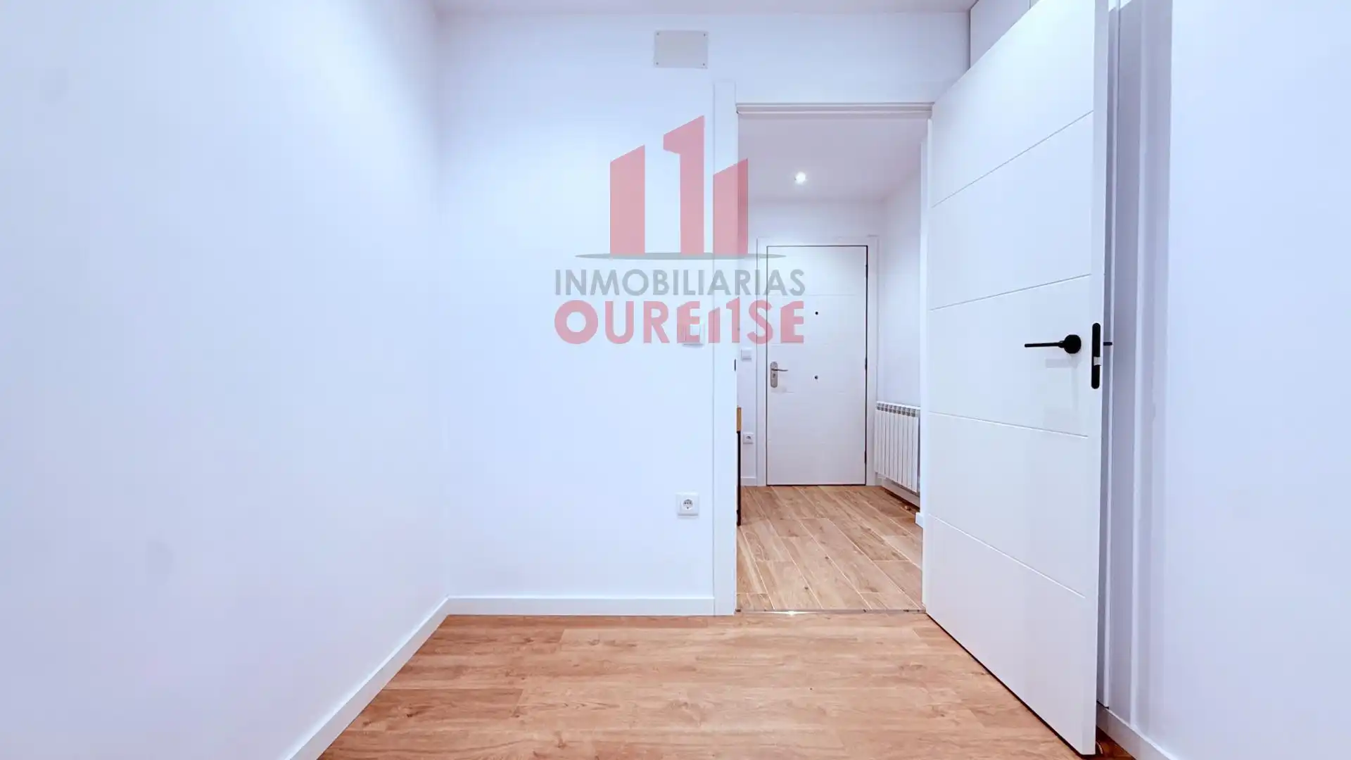 Flat for rent in Ourense Capital   with Heating and Furnished