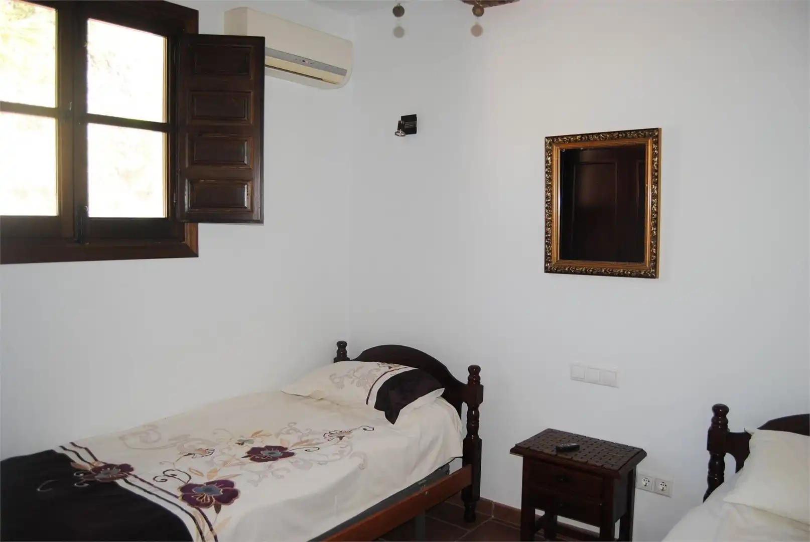 Habitación de Casa o chalet en venta en Vélez-Málaga con Aire acondicionado, Jardín privado y Terraza