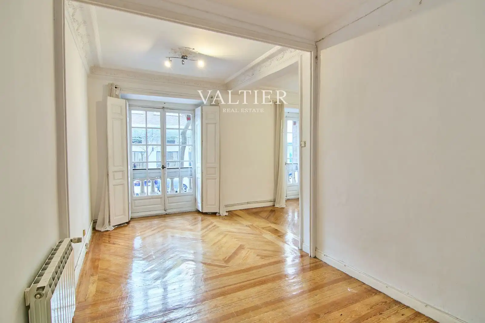 Bedroom of Flat for rent in  Madrid Capital