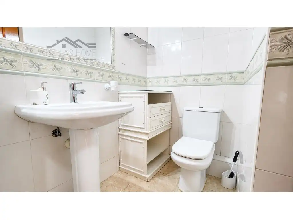 Baño de Piso en venta en Marbella con Amueblado