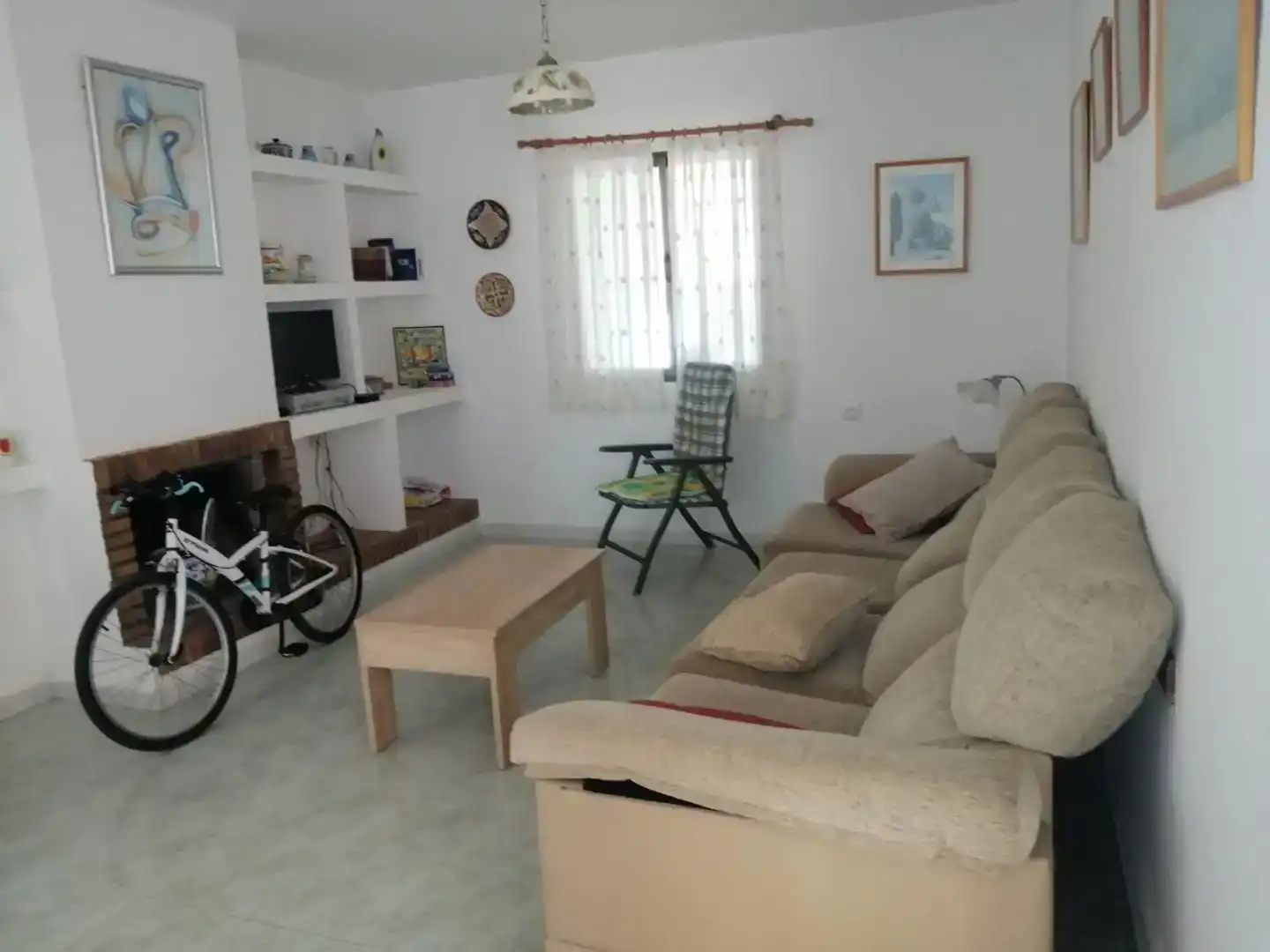 Sala de estar de Piso en venta en Conil de la Frontera con Jardín privado