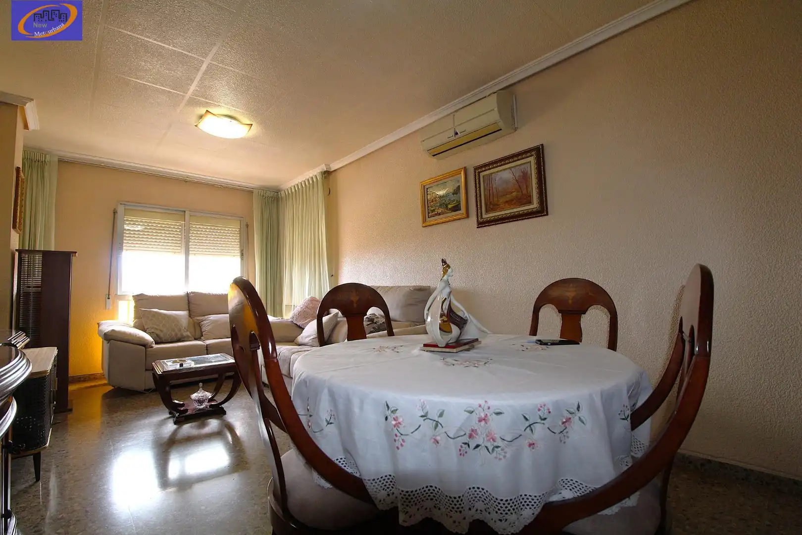 Comedor de Piso en venta en Valencia con Balcón