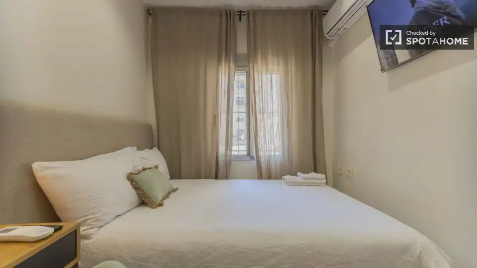 Habitación en El Cabanyal - El Canyamelar