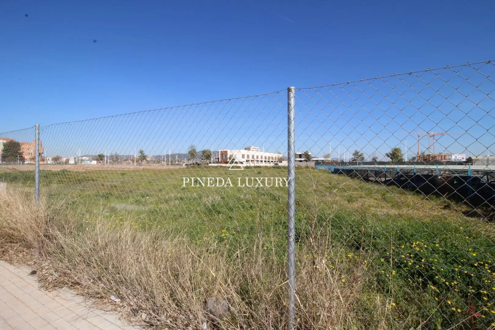 Terreny industrial en venda a Calle M39-3, Centro Puerto