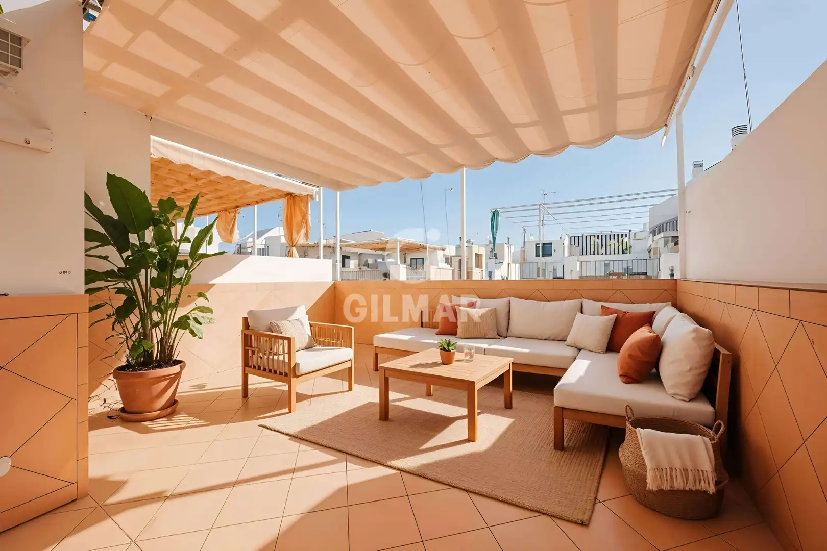 Terraza de Casa adosada en venta en Sevilla con Calefacción