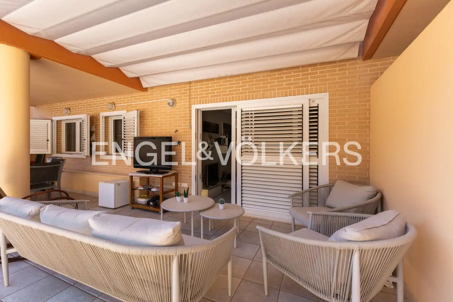 Wohnung zur Miete in Carrer José Segrelles, Canet d'En Berenguer