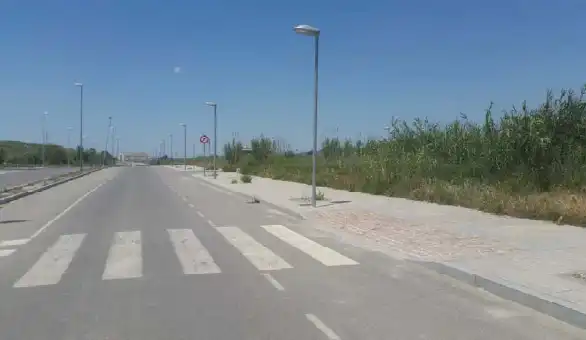 Außenansicht von Residential zum Verkauf in Lucena
