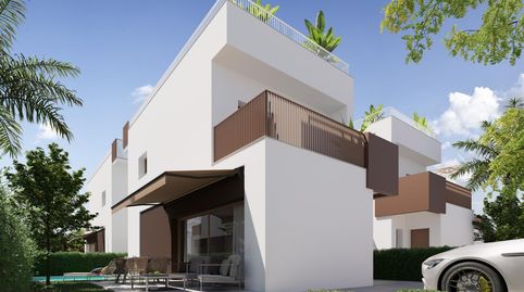 VILLA A ORILLAS DE LAS PLAYAS DEL PINET!