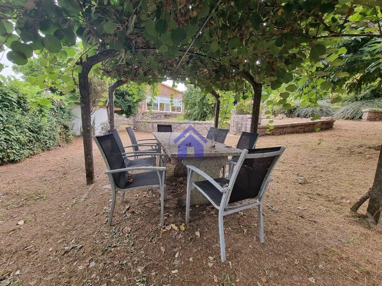 Terrassa de Casa o xalet en venda en Gondomar amb Calefacció, Jardí privat i Moblat