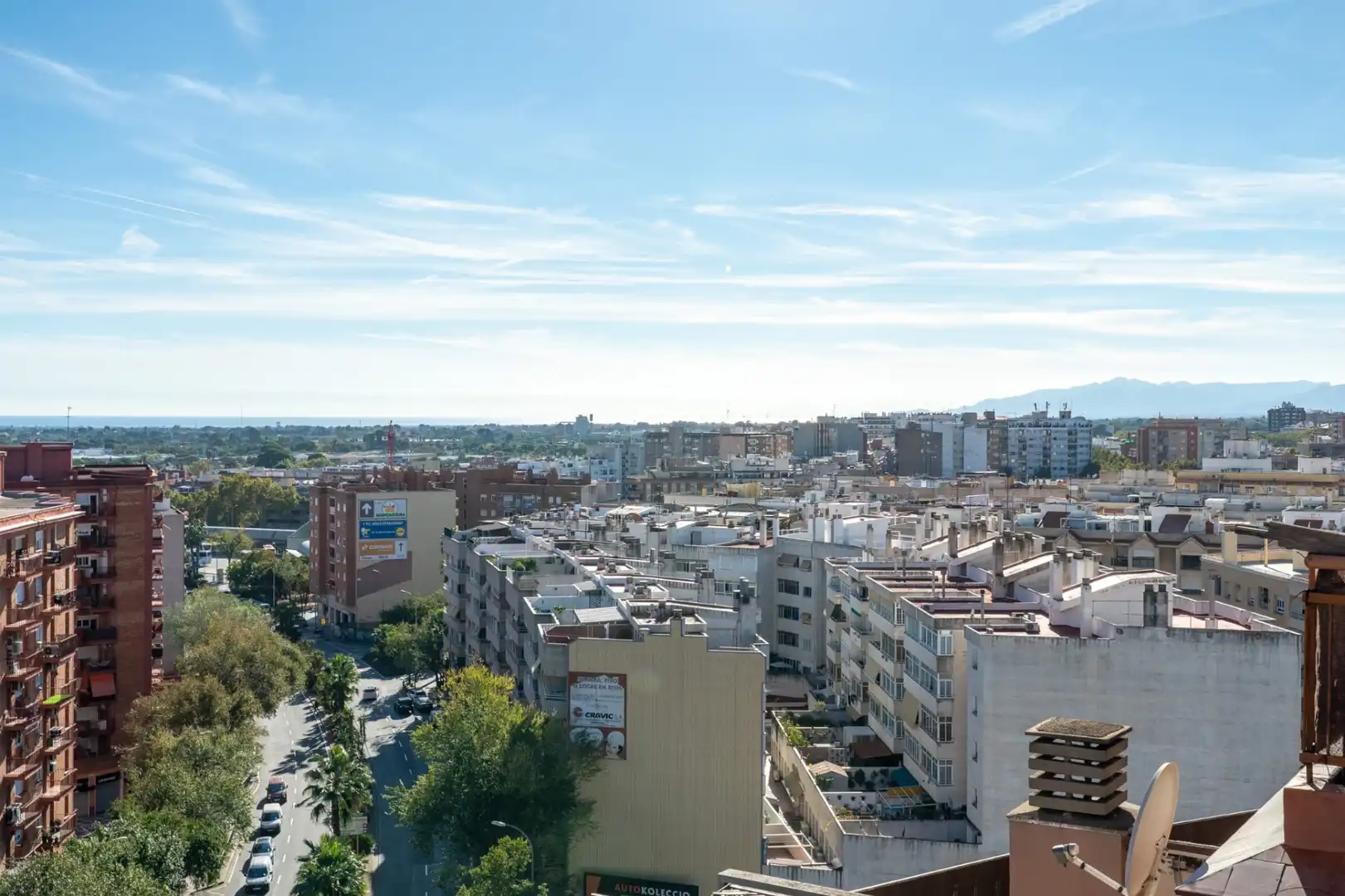 Außenansicht von Dachboden zum Verkauf in Reus mit Klimaanlage, Heizung und Terrasse