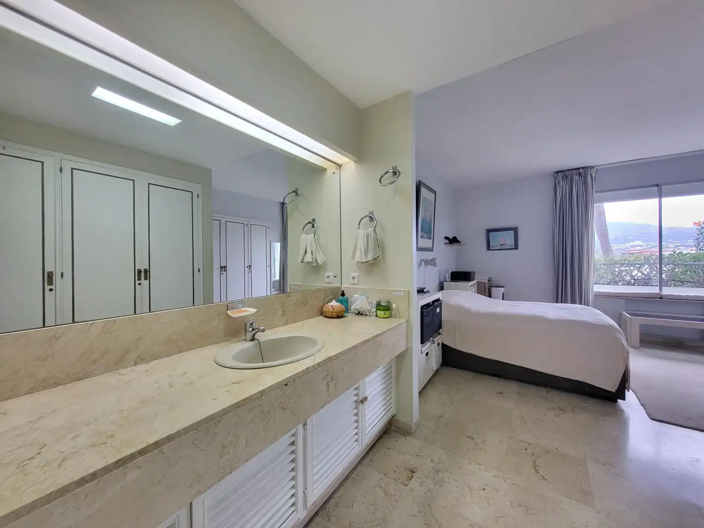 Bany de Apartament en venda en Marbella amb Jardí privat, Terrassa i Traster