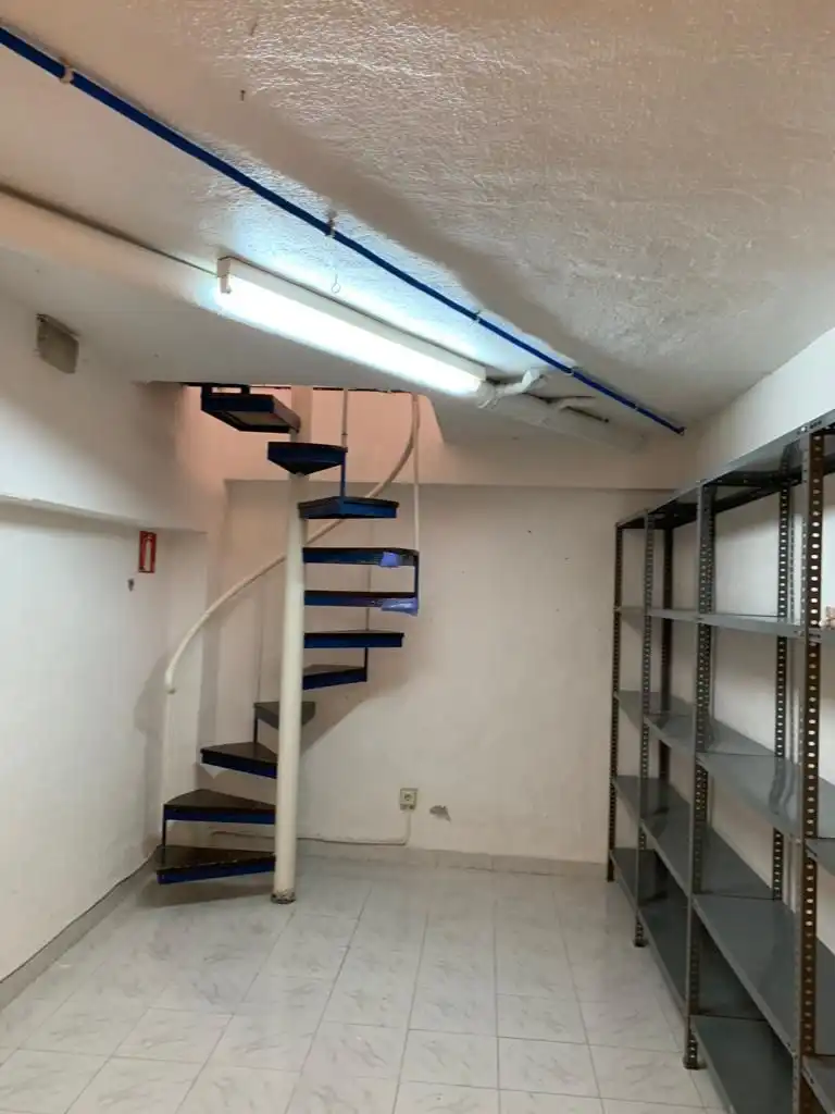 Business premises for sale in Andres Larrazabal Kalea, imagen 8