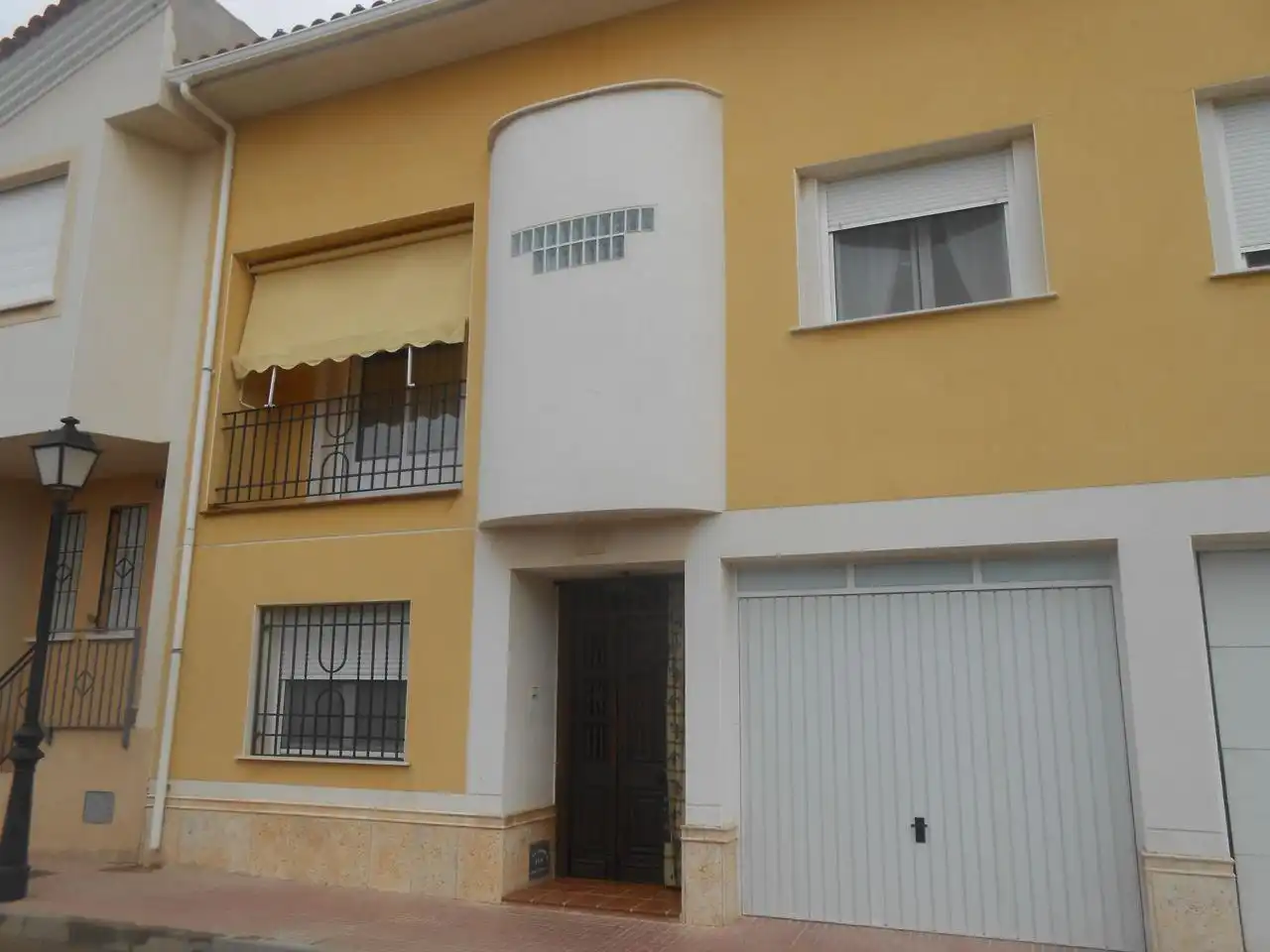 Vista exterior de Casa o chalet en venta en Pedro Muñoz
