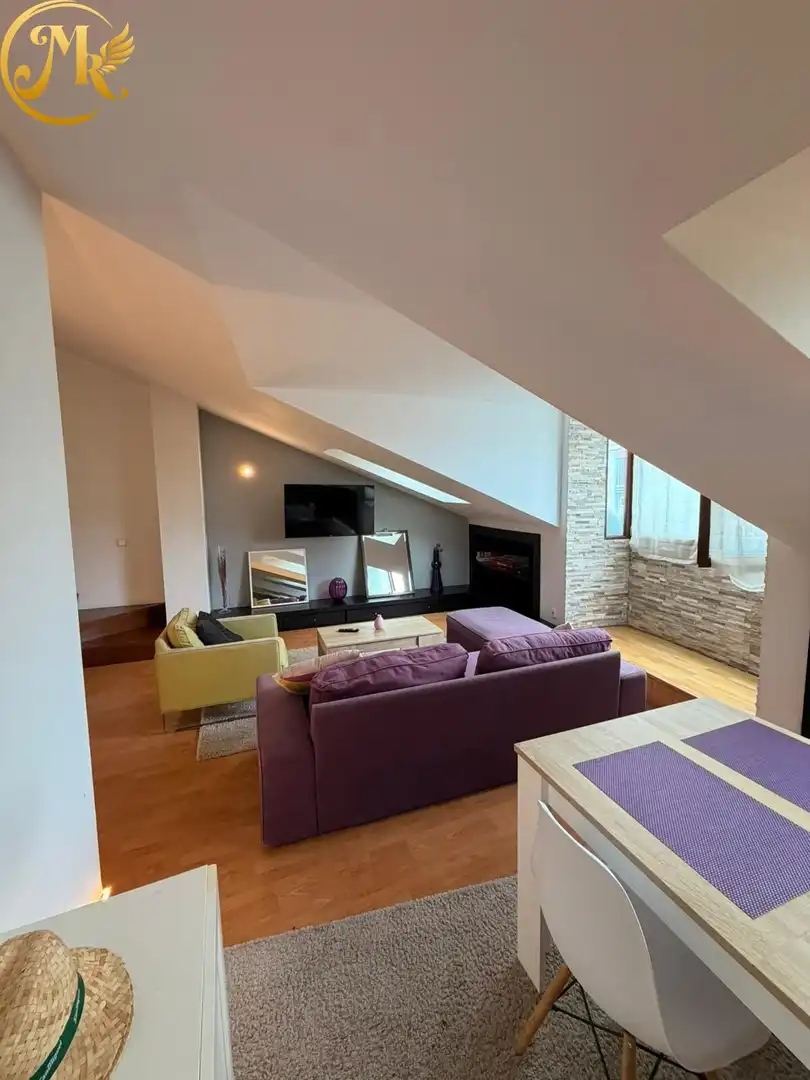 Wohnzimmer von Wohnung zur Miete in Santander mit Heizung und Möbliert