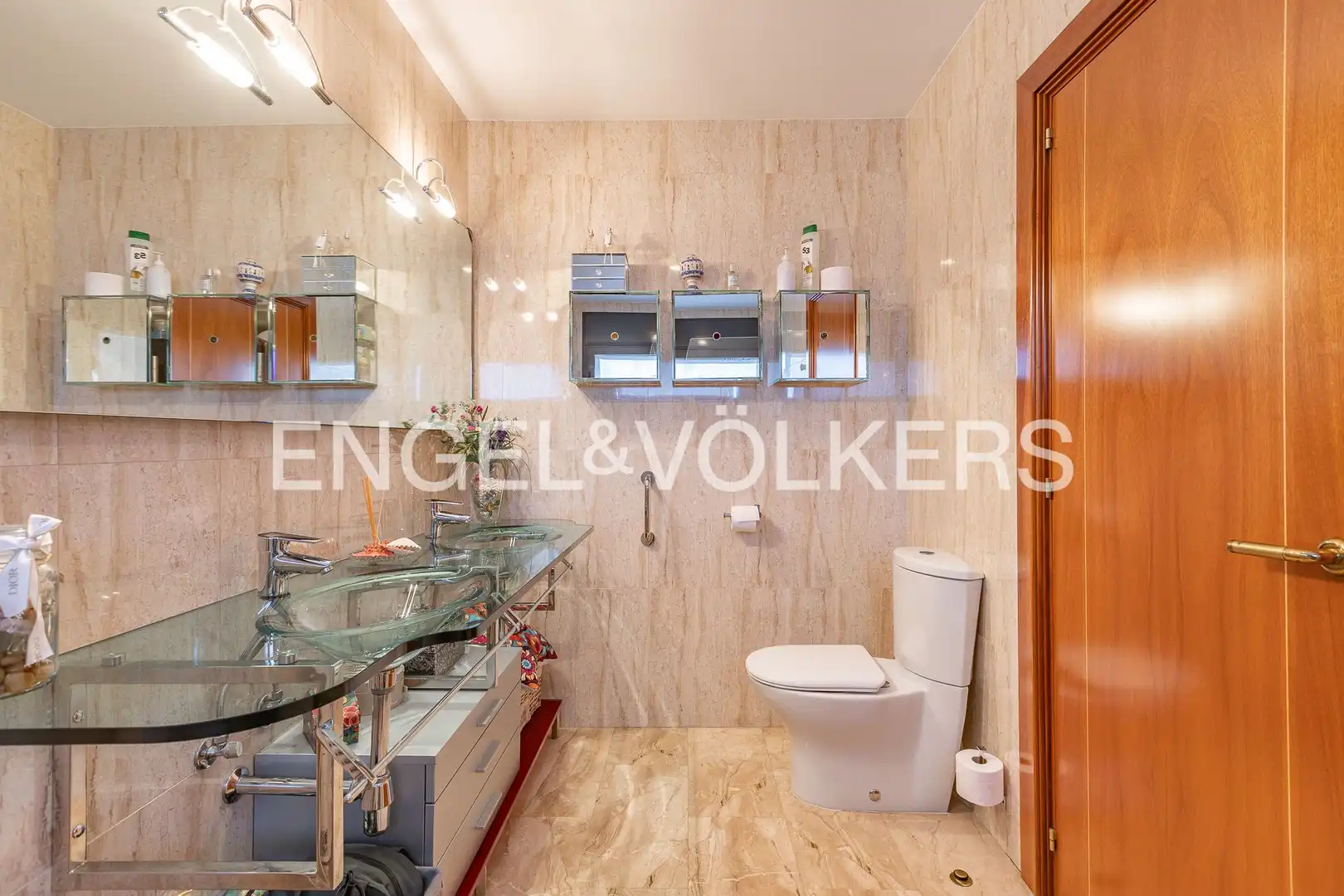 Bathroom of Detached homes for sale in Sant Quirze del Vallès  with Air Conditioner, Heating and Terrace