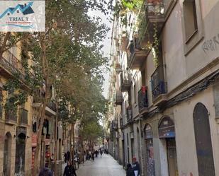 Exterior view of Flat for sale in  Barcelona Capital  with Balcony