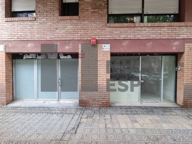 Local comercial en Alquiler en Carrer de Còrsega en La Nova Esquerra de l'Eixample