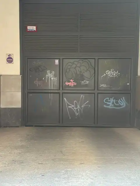 Vista exterior de Garaje en venta en Elche / Elx