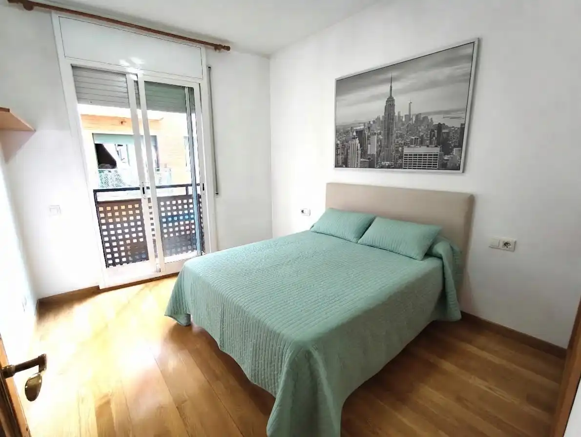 Piso con terraza en venta en Carrer del Ter, imagen 12