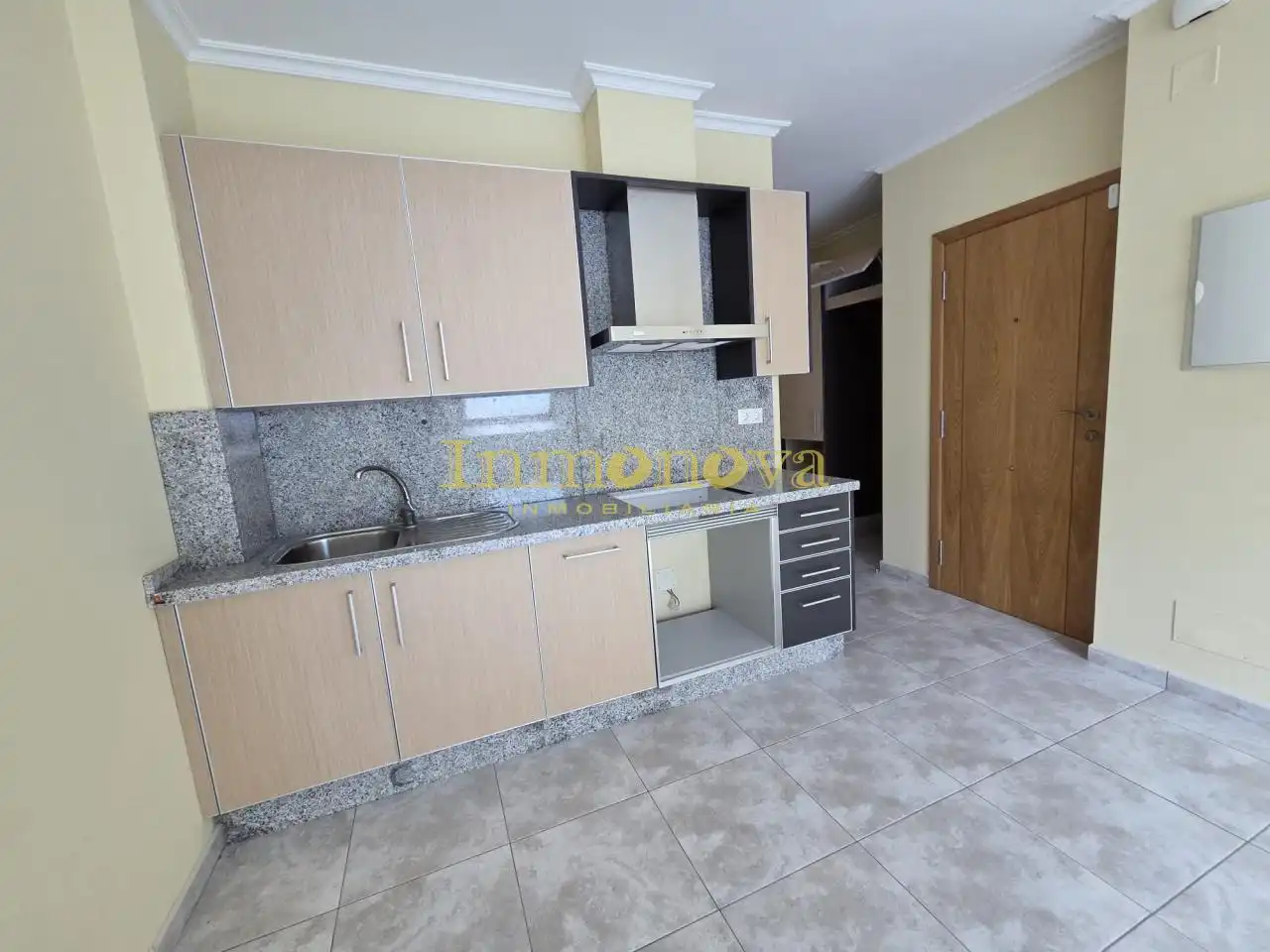 Apartments for sale in CAMINO RIO, 33, Malpica de Bergantiños