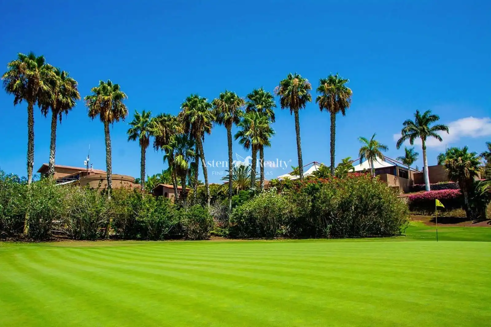 Casa amb piscina en venda a Landa Golf, imagen 3