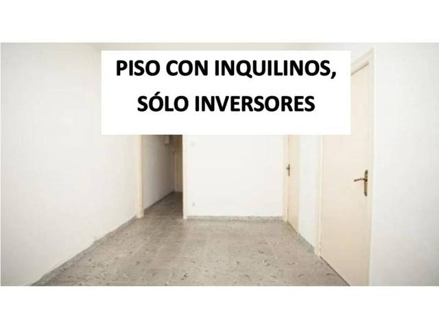 Piso en Venta en Calle Sant Pacià en El Raval