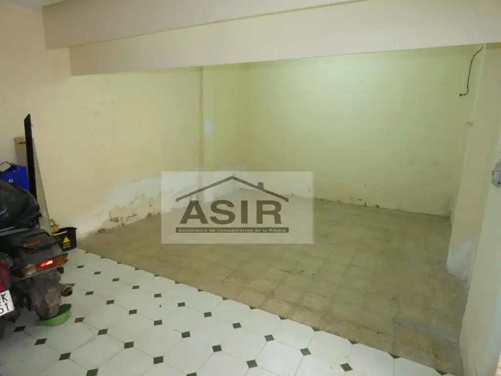 Business premises for sale in Casc Urbà, imagen 3
