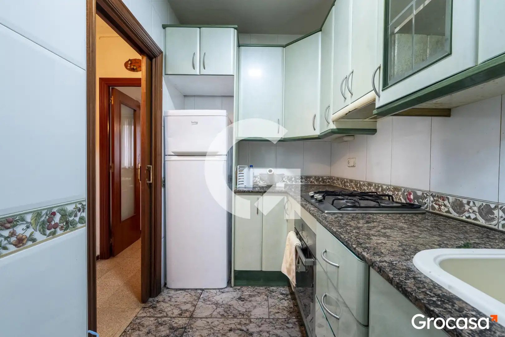 Cuina de Pis en venda en Barcelona amb Aire condicionat, Calefacció i Moblat
