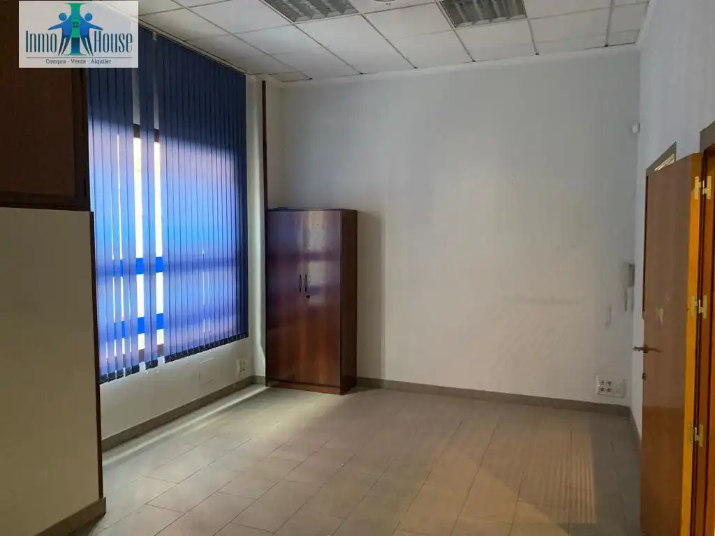 Local comercial en venda a Industria, imagen 5