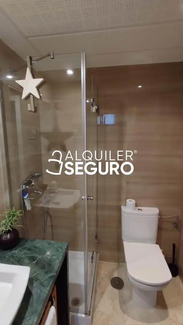 Baño de Casa o chalet de alquiler en San Agustín del Guadalix con Aire acondicionado, Calefacción y Terraza